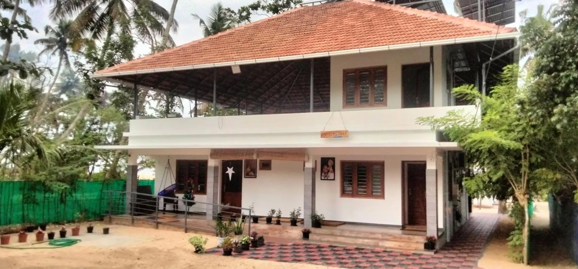 Frühstückspension Bed and Breakfast Dolphins Turf Mararikulam Indien